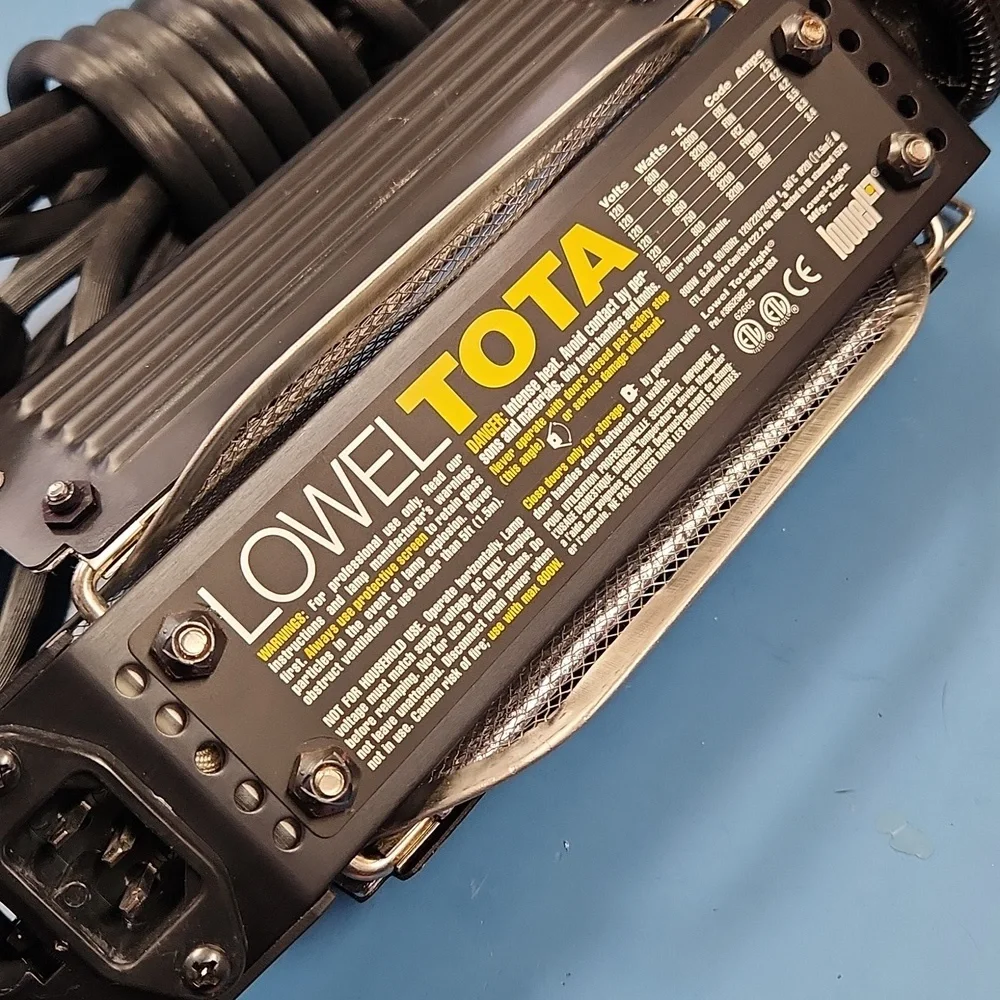 Lowell Tota T1-10 Tota-light